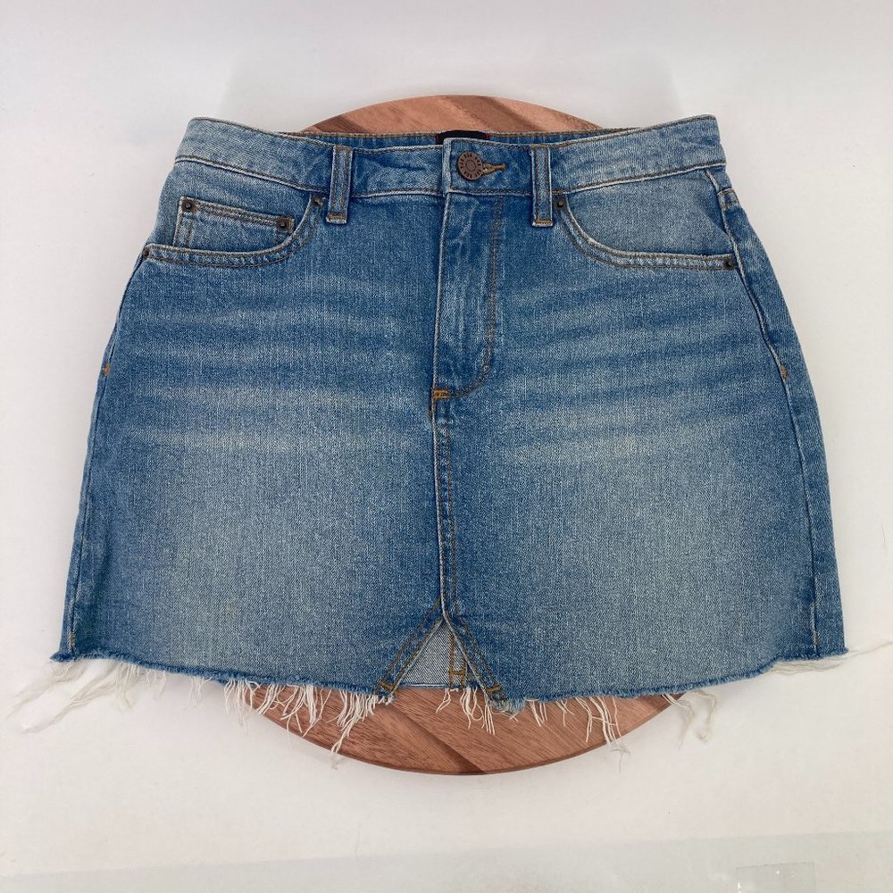 Urban Outfitters Jean Skirt Distressed Blue Denim Mini Pockets Size Small